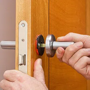 Father Son Locksmith Store St Louis, MO 314-800-0663 - broken-key-extraction